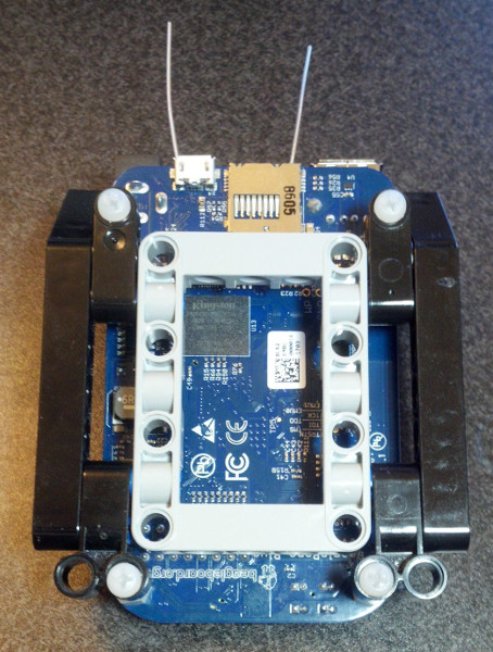 Mounting a BeagleBone Blue to Your LEGO MINDSTORMS Robot